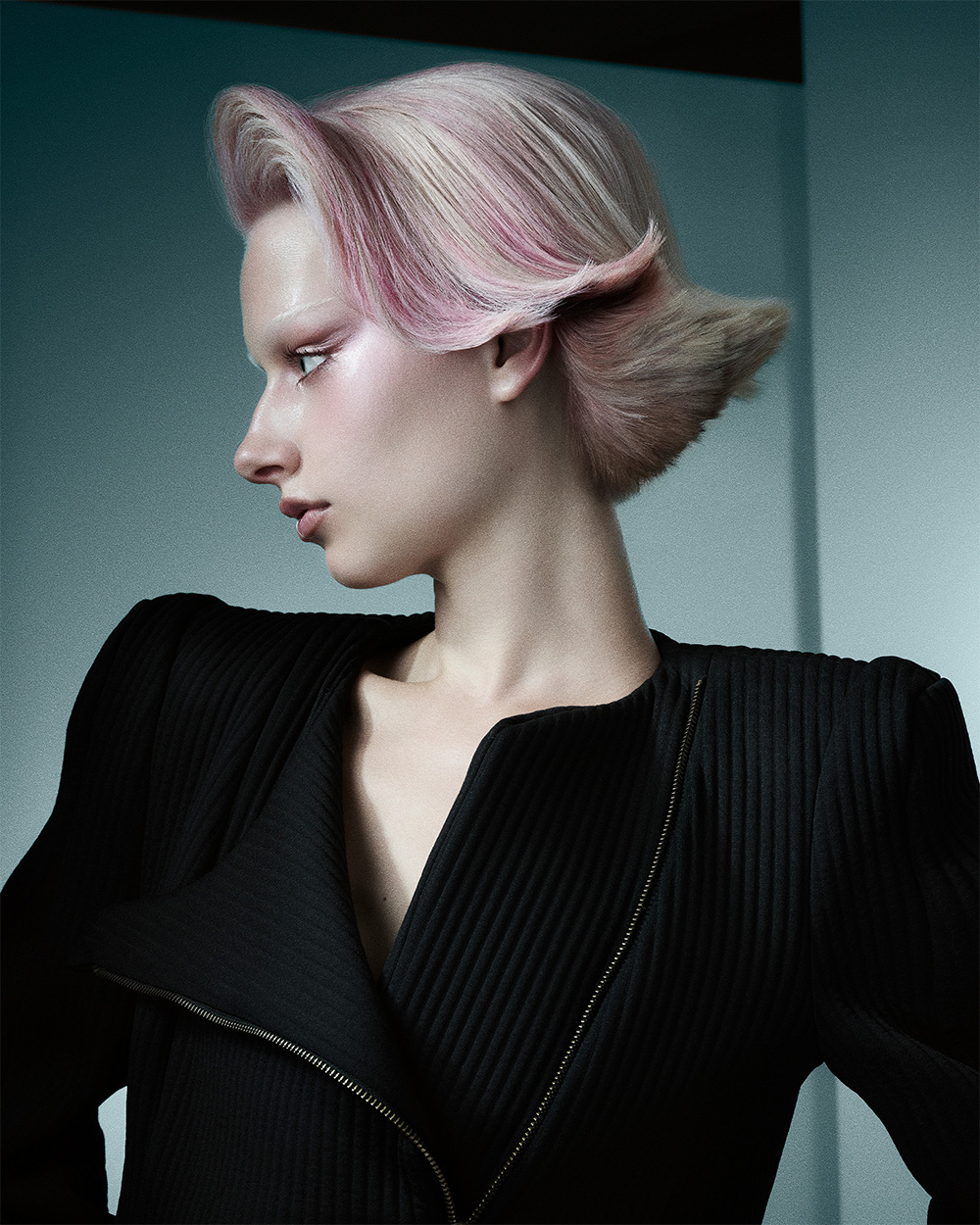 Pink and Platinum Bob - Charley Henery & Elle Page - Illumina Collection